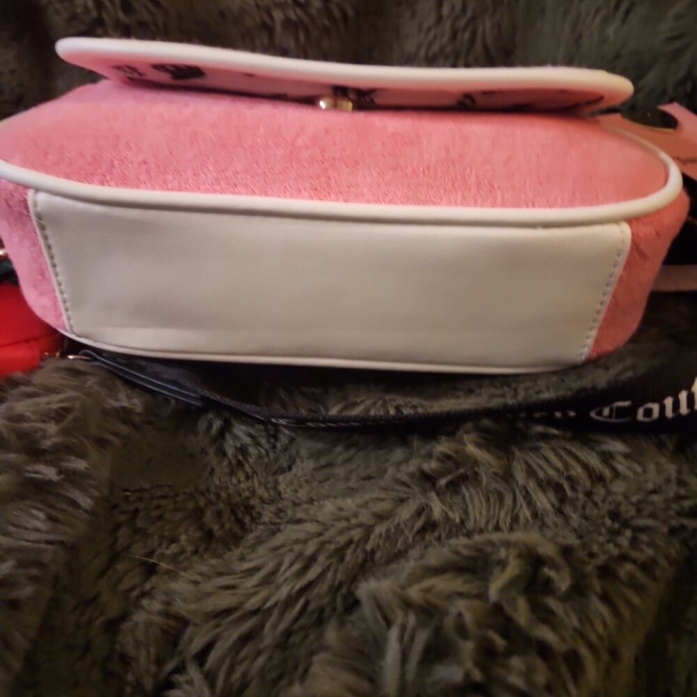 Pink and white strawberry flap bag juicy couture - Picture 6 of 8